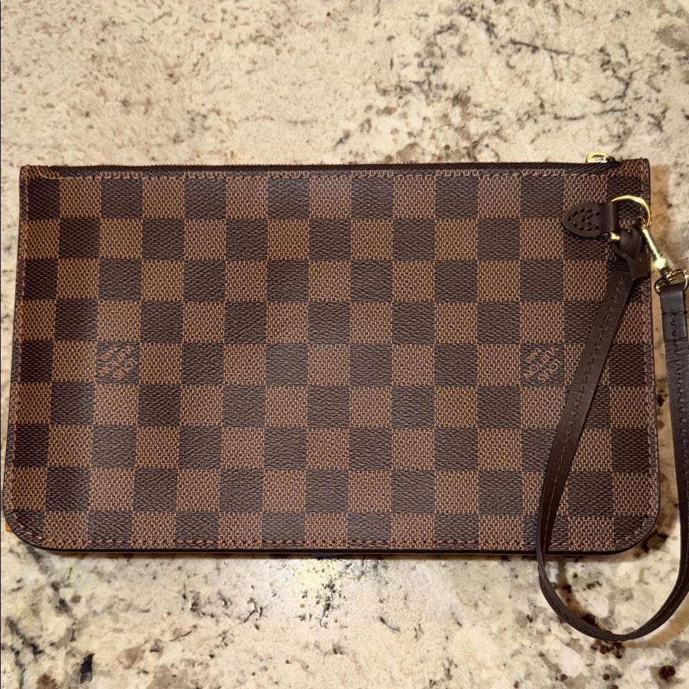 Louis Vuitton Damier Ebene Neverfull Pouch